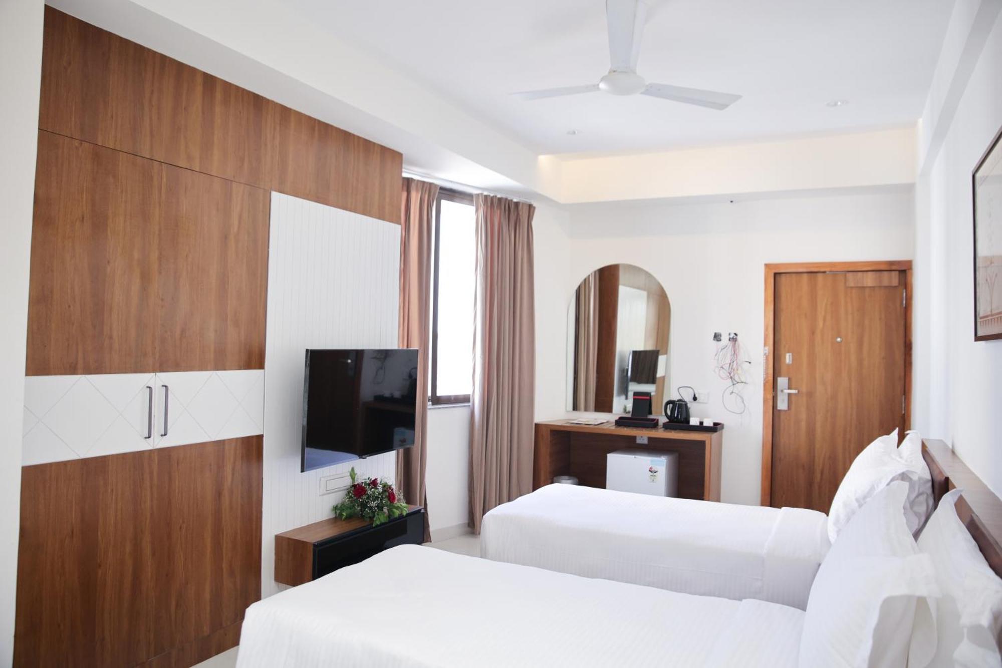 Lords Eco Inn, Ambaji Dış mekan fotoğraf
